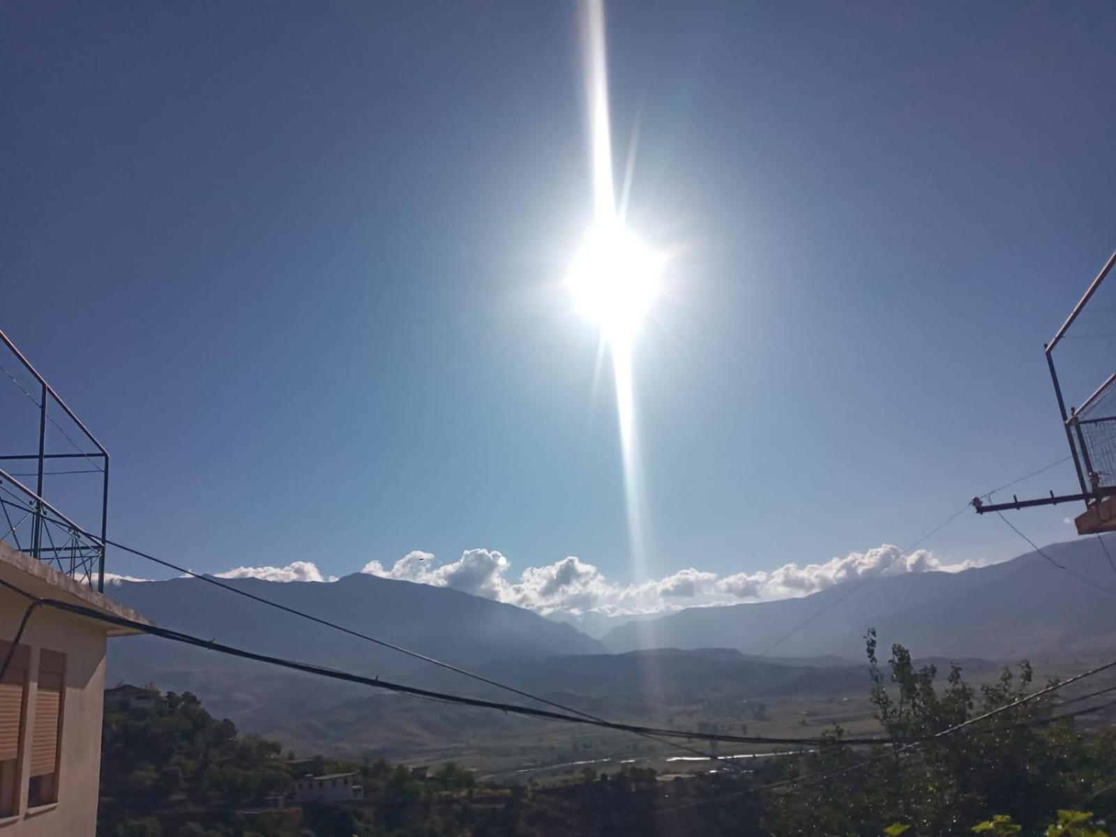 Relax Camping Gjirokastër Eksteriør billede
