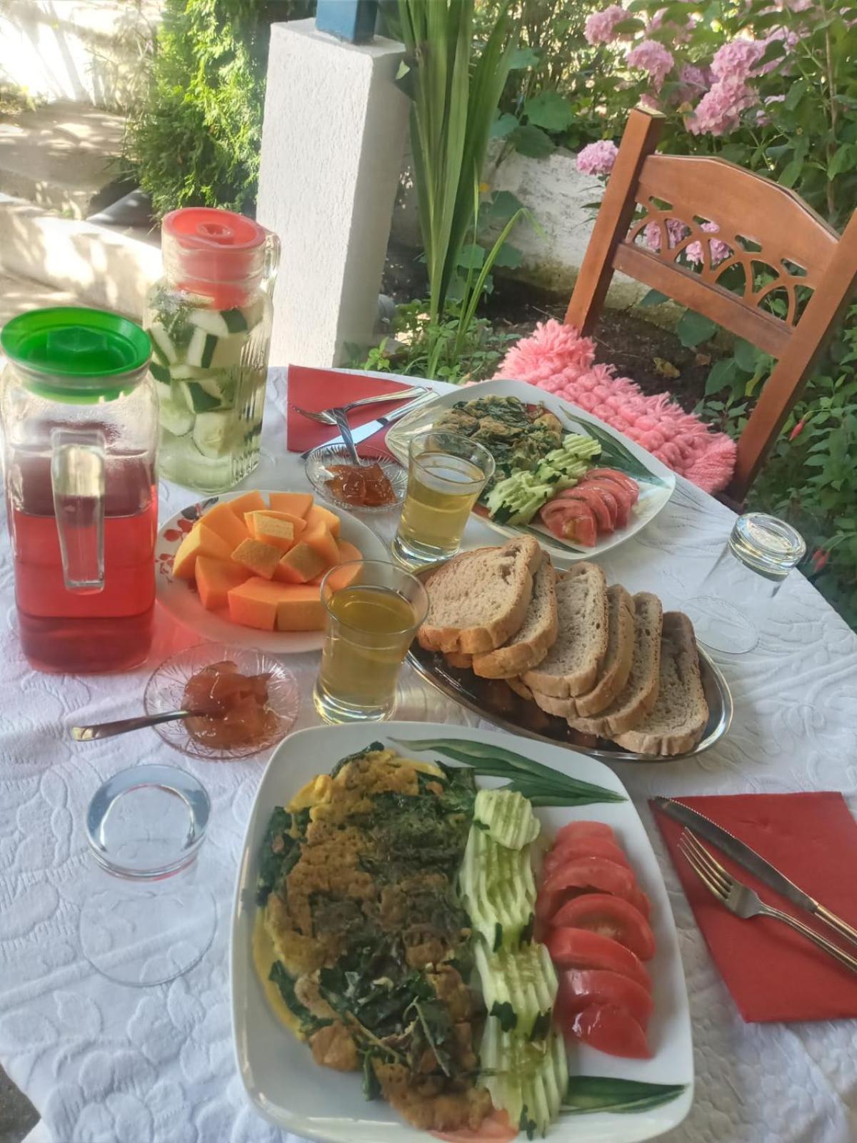 Relax Camping Gjirokastër Eksteriør billede