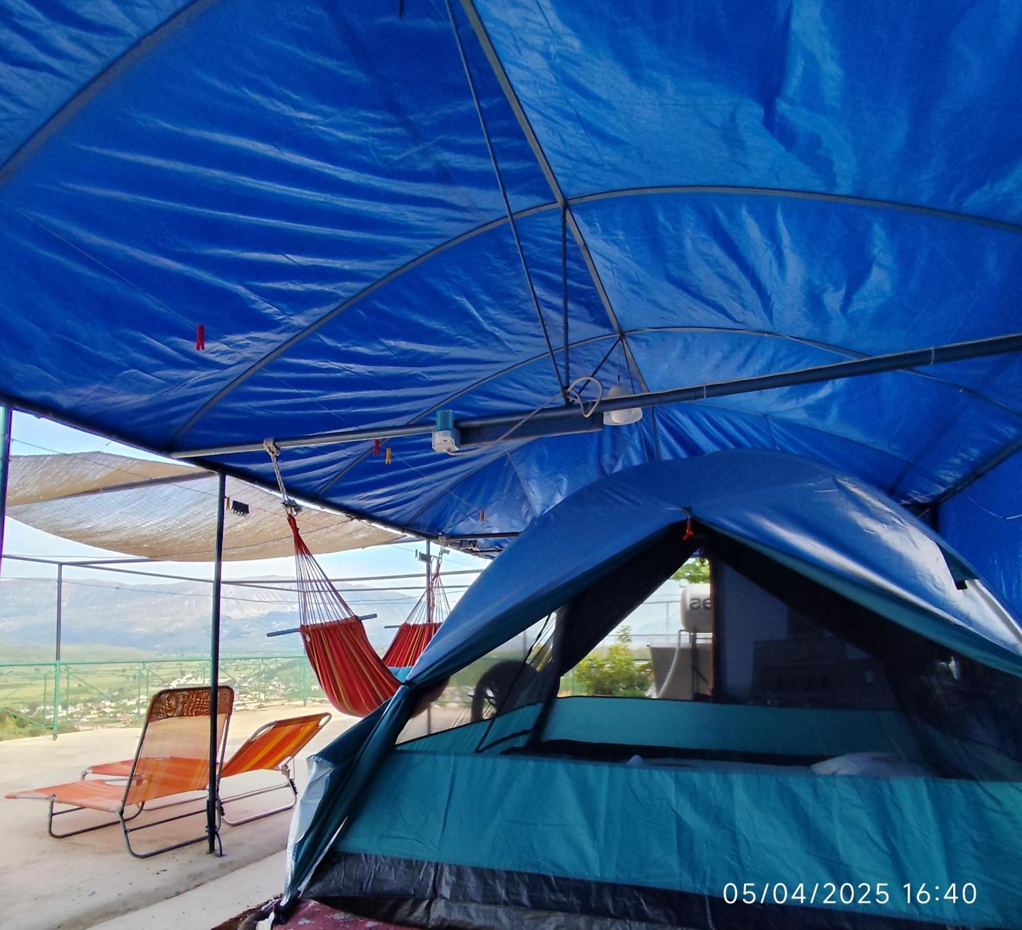 Relax Camping Gjirokastër Eksteriør billede